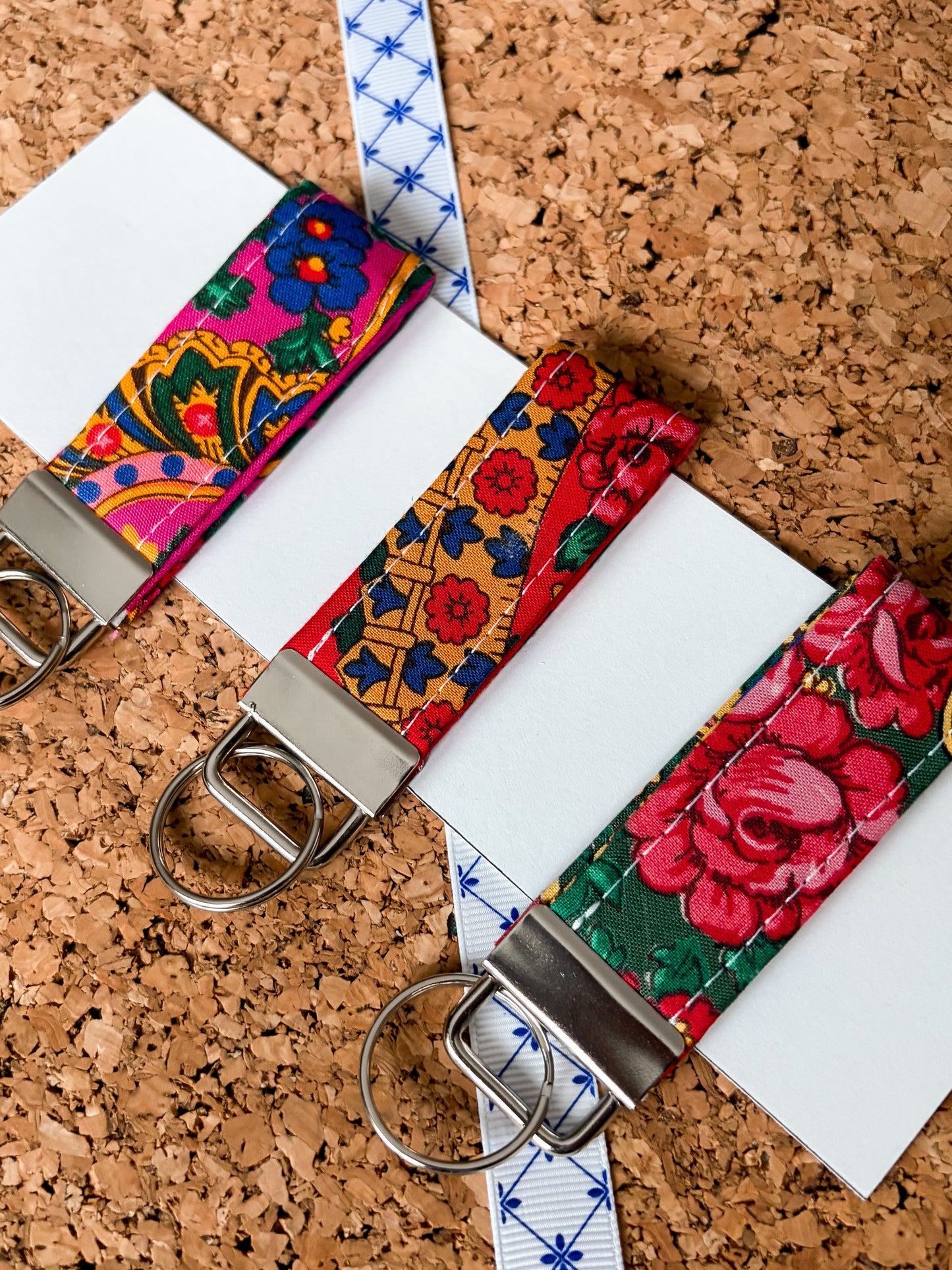 Mini Lenço Keychains
