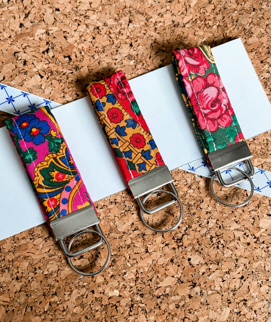 Mini Lenço Keychains