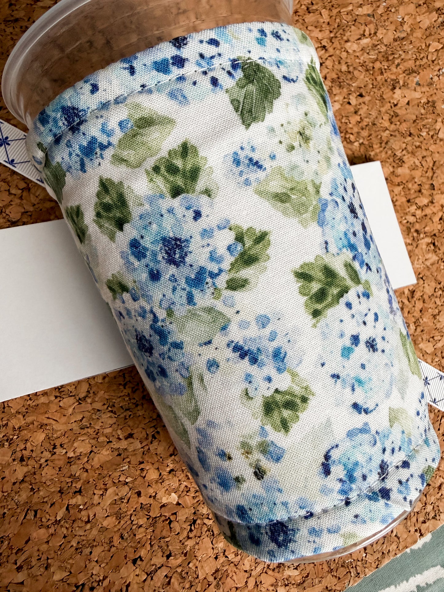 Hydrangea Insulated Coozie